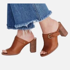 Madewell The Riley Convertible Slingback Mule